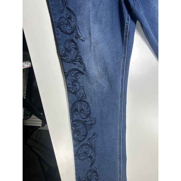 DG2 Diane Gilman Women’s 16W Embroidered Stretch Jeans Y2K Dark Wash Plus Size - Picture 6 of 16